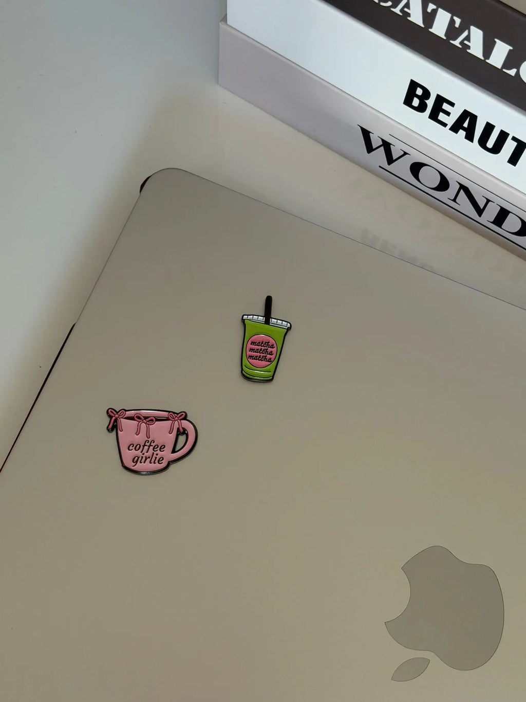 Sticker Métallique – Café Glacé Aesthetic Lovely Addict